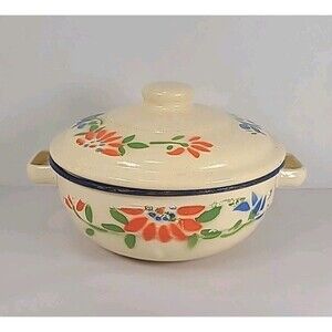 Vintage Cream Floral 2 Quart Enameled Pot With Lid